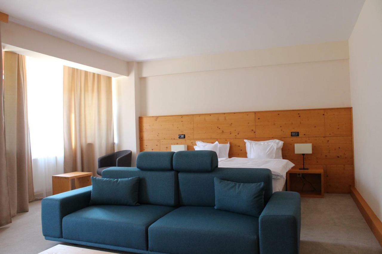 Monte Cervo Bio Hotel & Spa Covasna Eksteriør bilde