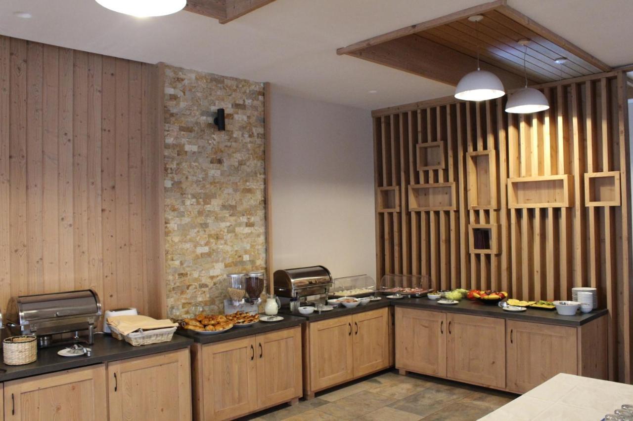 Monte Cervo Bio Hotel & Spa Covasna Eksteriør bilde
